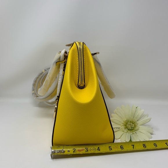 Michael Kors Charlotte Large Satchel - Picture 3 of 9